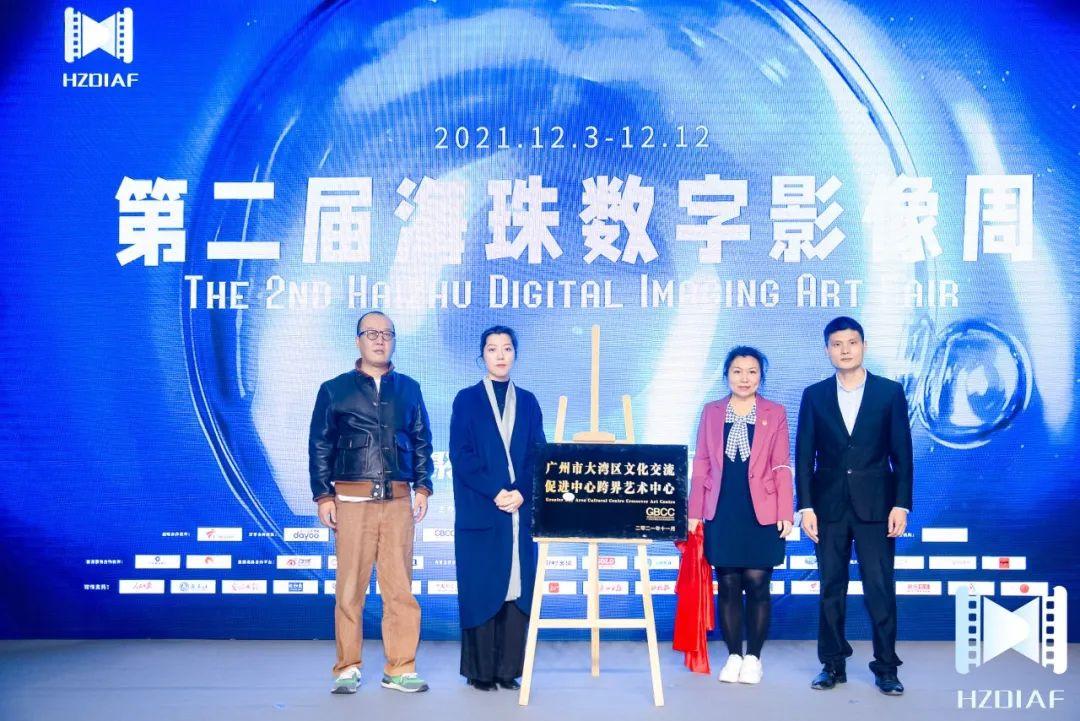 最新电影在线,最新电影在线，探索数字时代的观影新体验