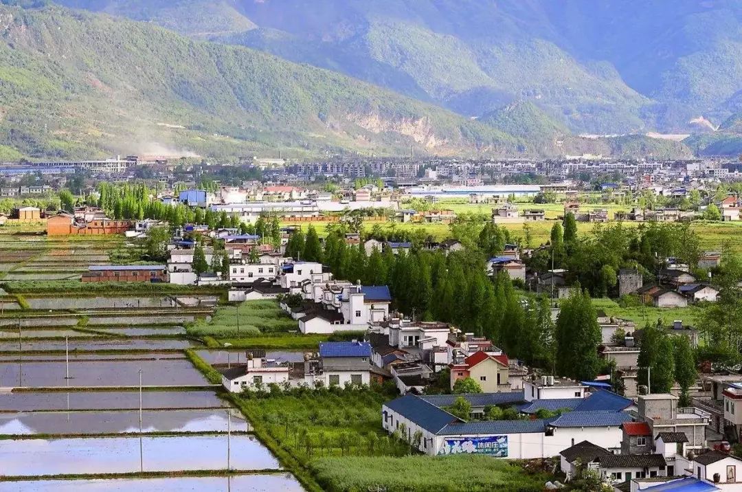 亢寨村委会最新领导,亢寨村委会最新领导，引领村庄发展的核心力量